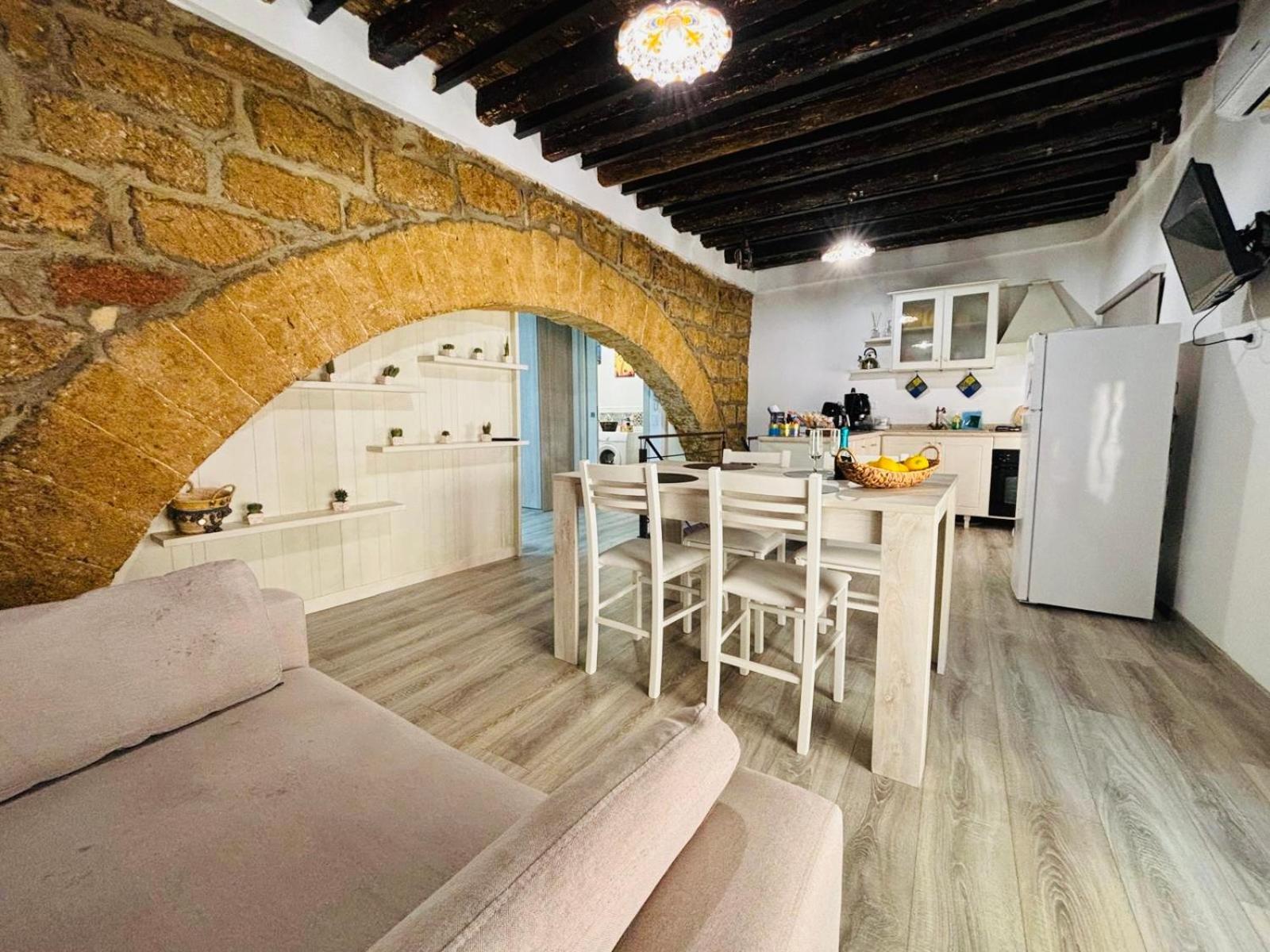 Casa Vacanza Linda Bagheria Extérieur photo